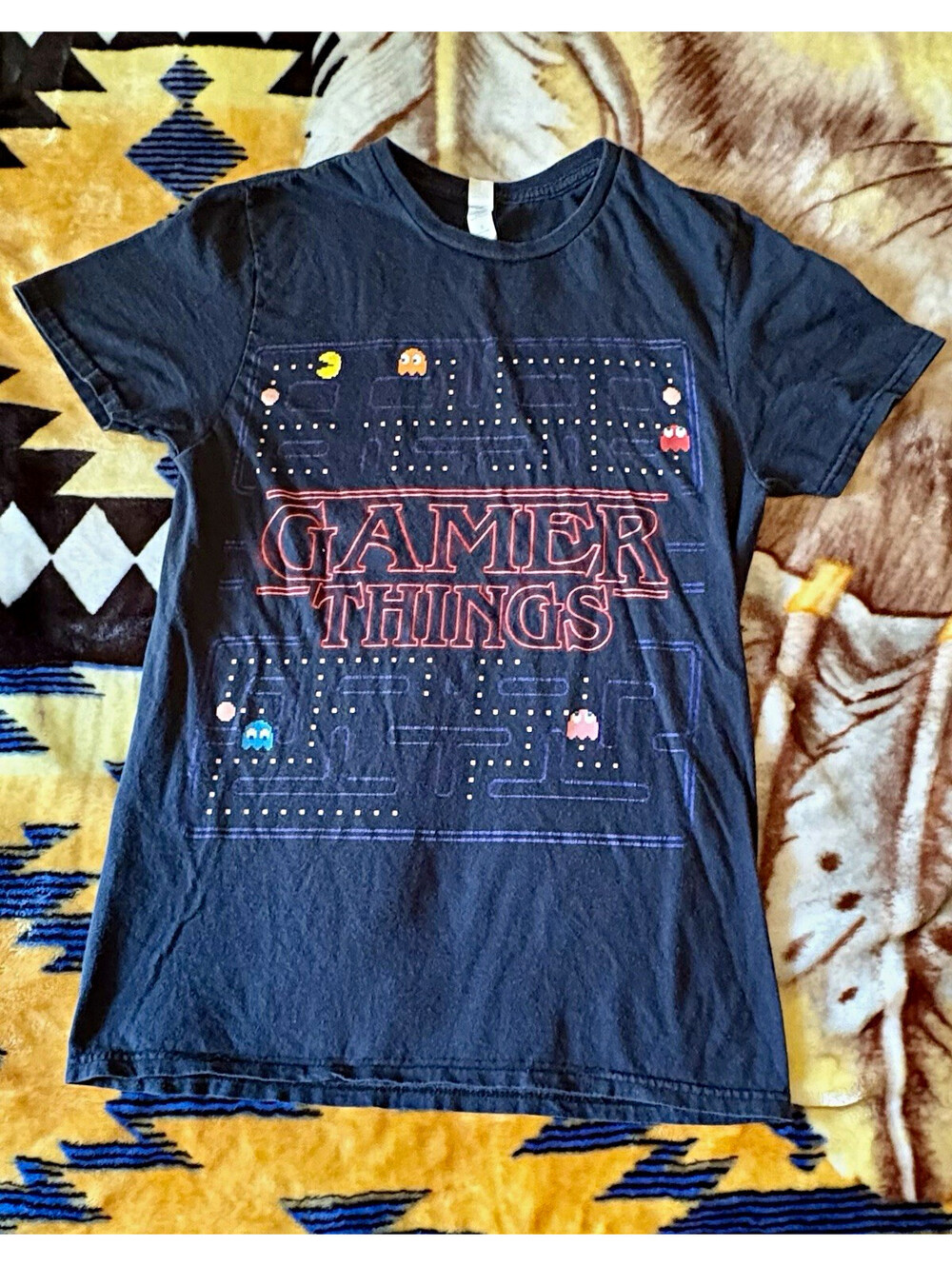Gamer Things" Graphic T-Shirt Black Size Small